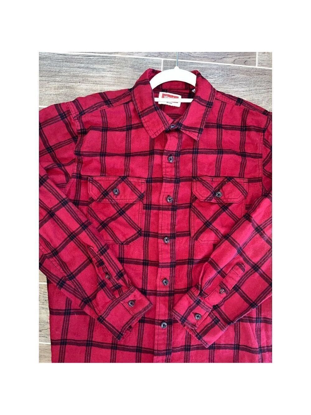 Red Plaid! Wrangler red plaid shirt sz med long sleeve - Picture 16 of 16